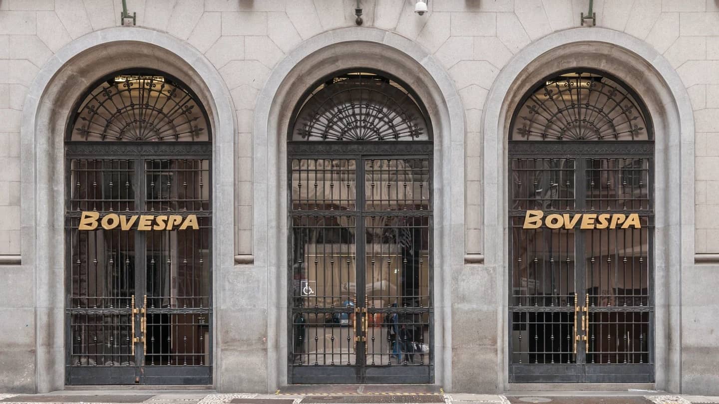Fachada do antigo edifício da Bolsa de Valores de São Paulo, no centro da capital paulista.