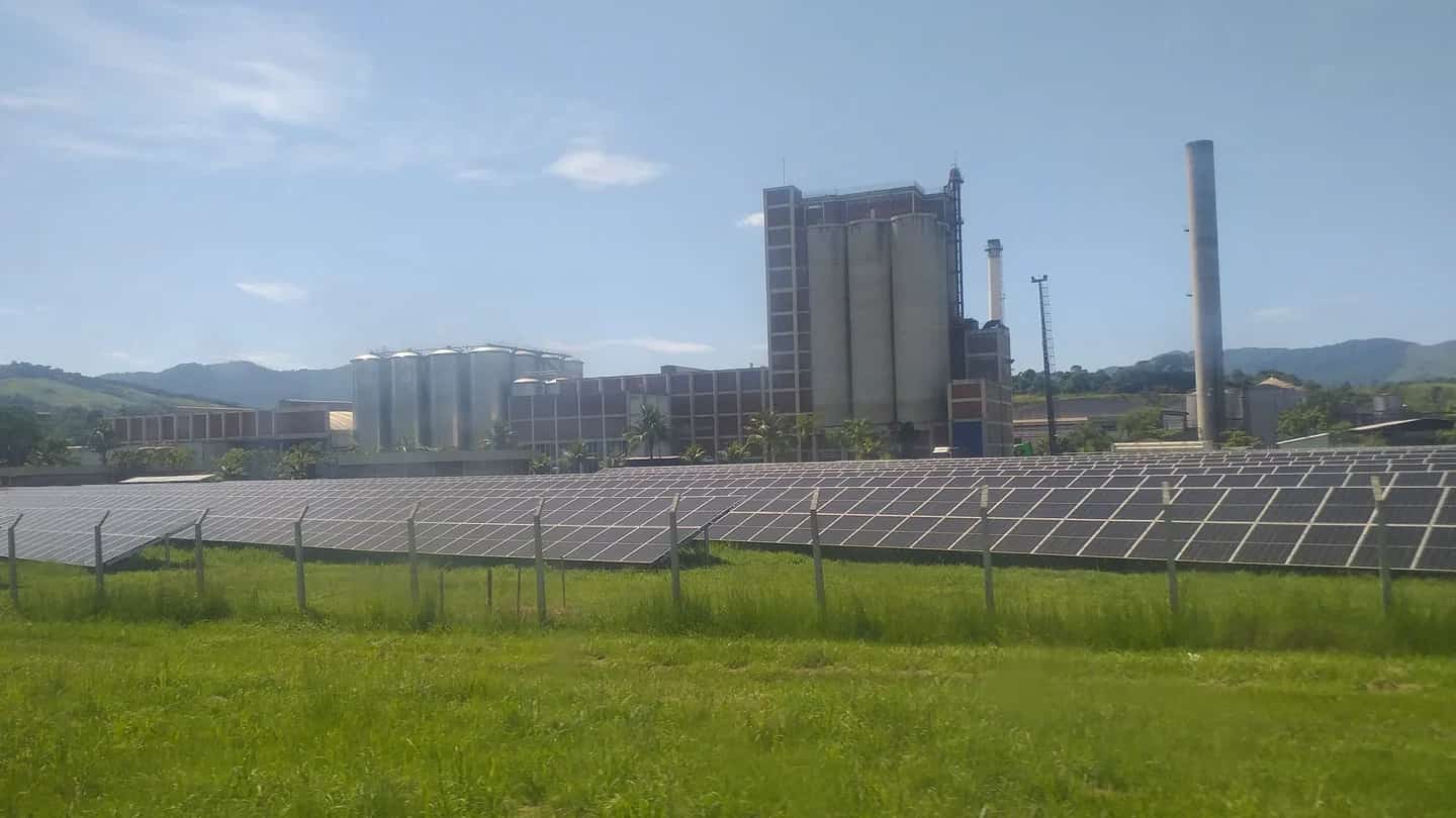 Ambev lucra R$ 4,37 bi no 3T26, acima do consenso, e aprova recompra de até 190 milhões de ações